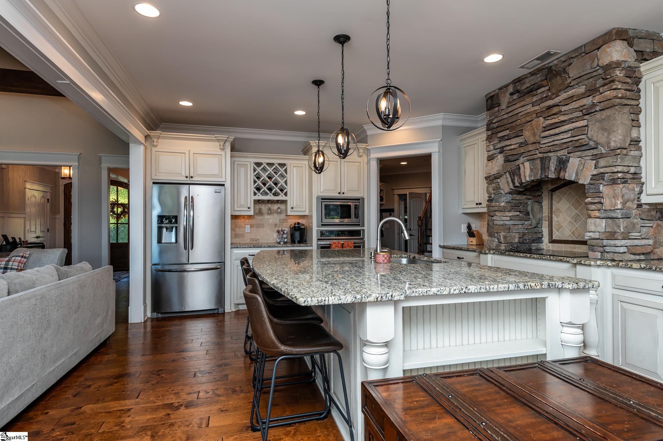 52 Bell Road Greenville, SC 29607 - Photo 8 of 24