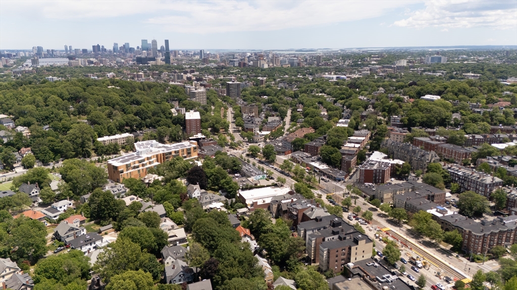 1674 Beacon Street, Unit 2 Brookline, MA 02445 - Photo 41 of 42