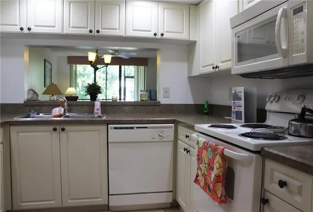 $3,510 | 4450 47th Avenue West, Unit 102, Bradenton, FL 34210