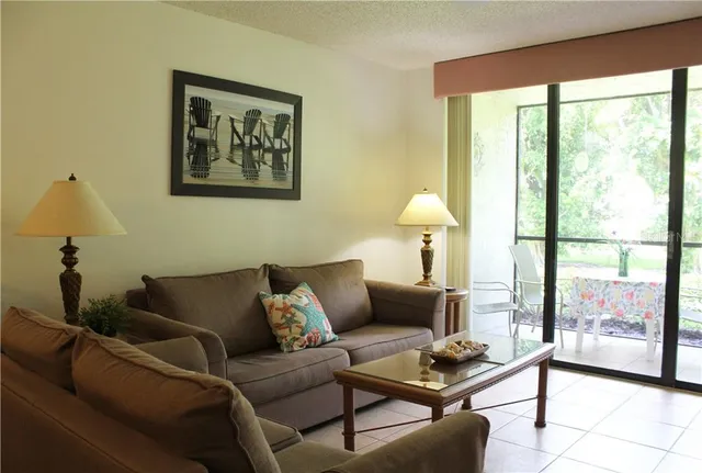 $3,510 | 4450 47th Avenue West, Unit 102, Bradenton, FL 34210