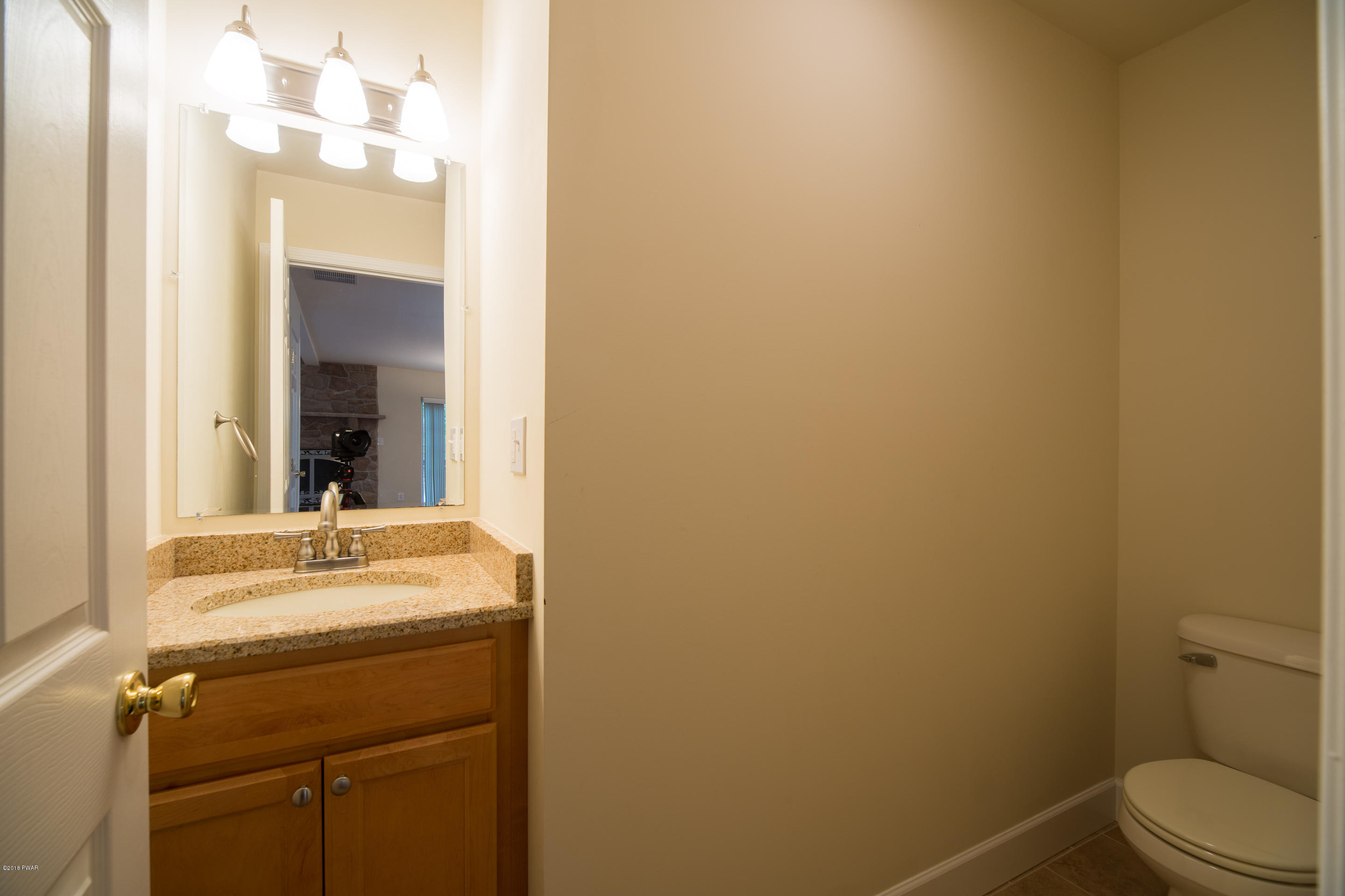 121 Perch Road Lackawaxen, PA 18435 - Photo 16 of 40 Half Bath -1st Fl