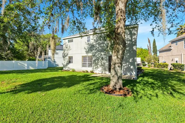 $330,000 | 413 Split Oak Court, Eustis, FL 32736