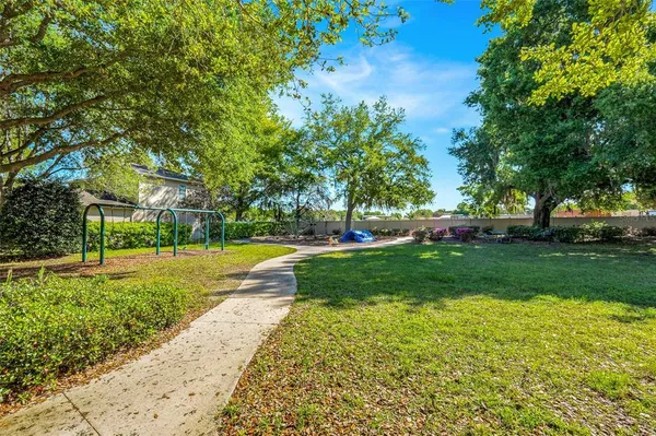 $330,000 | 413 Split Oak Court, Eustis, FL 32736