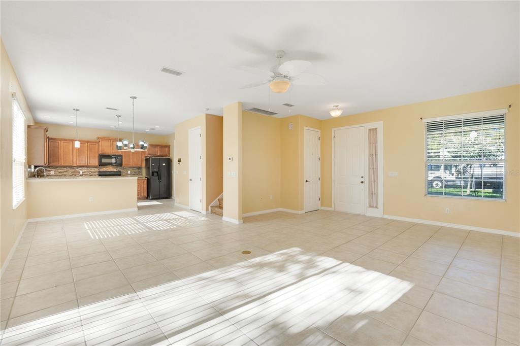 413 Split Oak Court Eustis, FL 32736 - Photo 10 of 50
