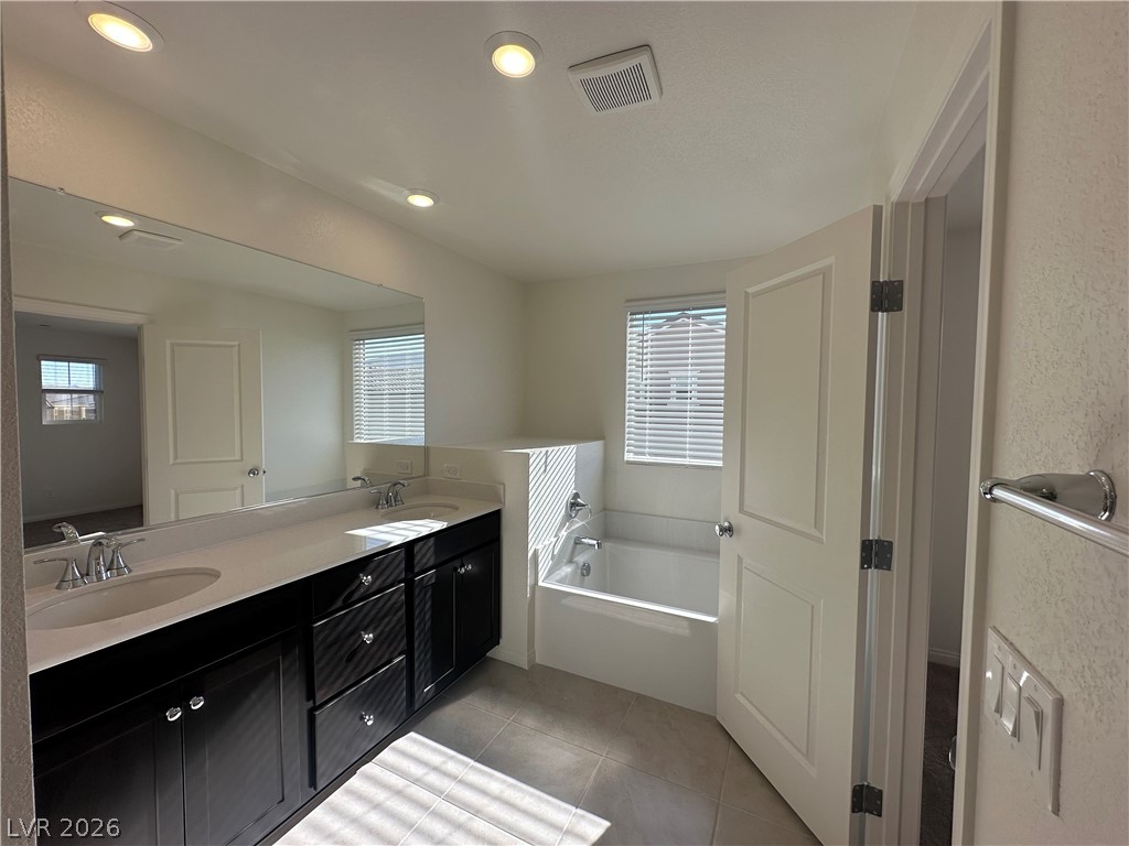 3633 Torres Novas Lane Henderson, NV 89044 - Photo 17 of 36