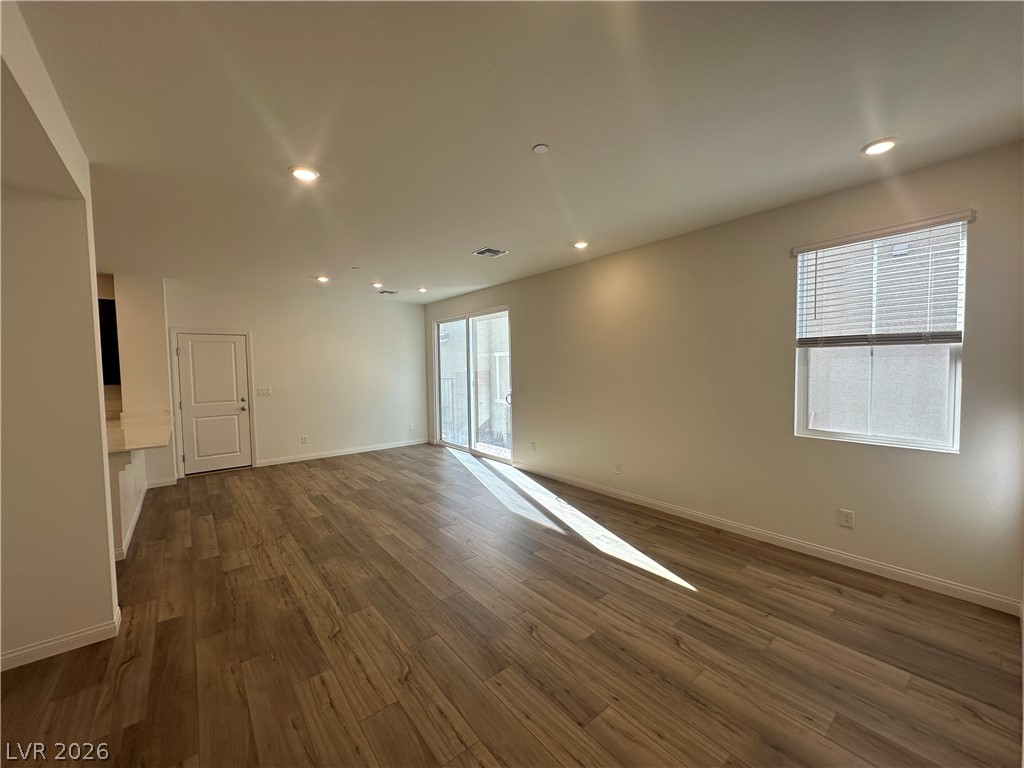 3633 Torres Novas Lane Henderson, NV 89044 - Photo 2 of 36