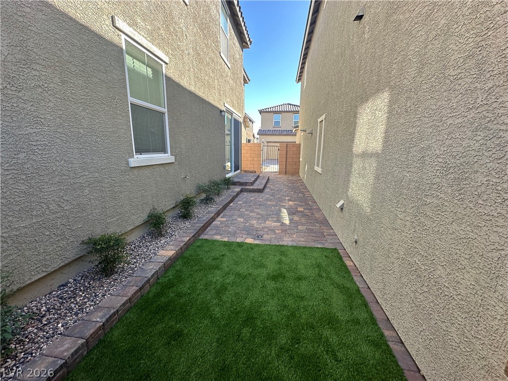 3633 Torres Novas Lane Henderson, NV 89044 - Photo 32 of 36