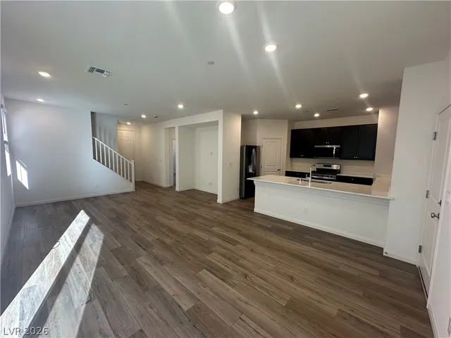 $2,470 | 3633 Torres Novas Lane, Henderson, NV 89044