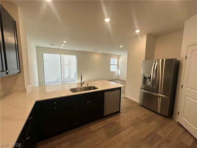 $2,470 | 3633 Torres Novas Lane, Henderson, NV 89044