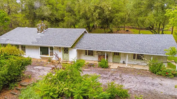 $899,000 | 10677 Lazy Valley Road, Penn Valley, CA 95946
