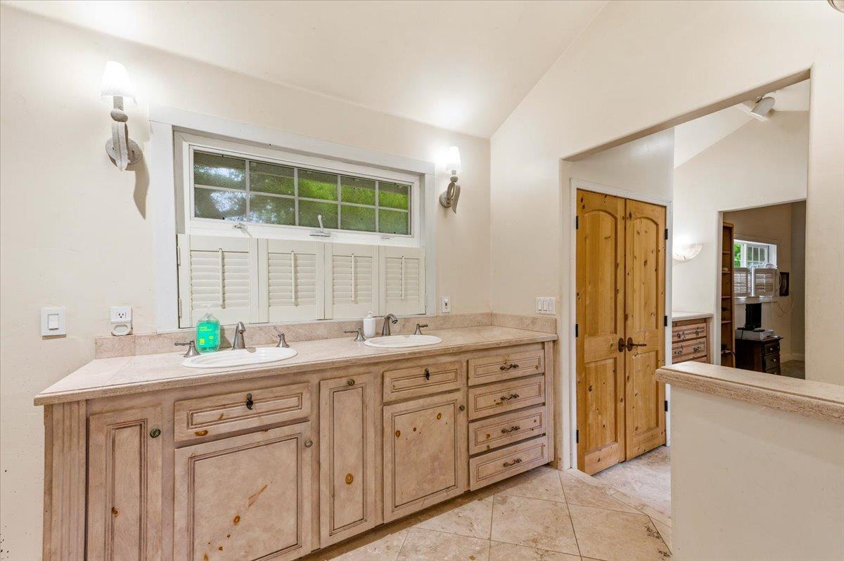 10677 Lazy Valley Road Penn Valley, CA 95946 - Photo 22 of 65