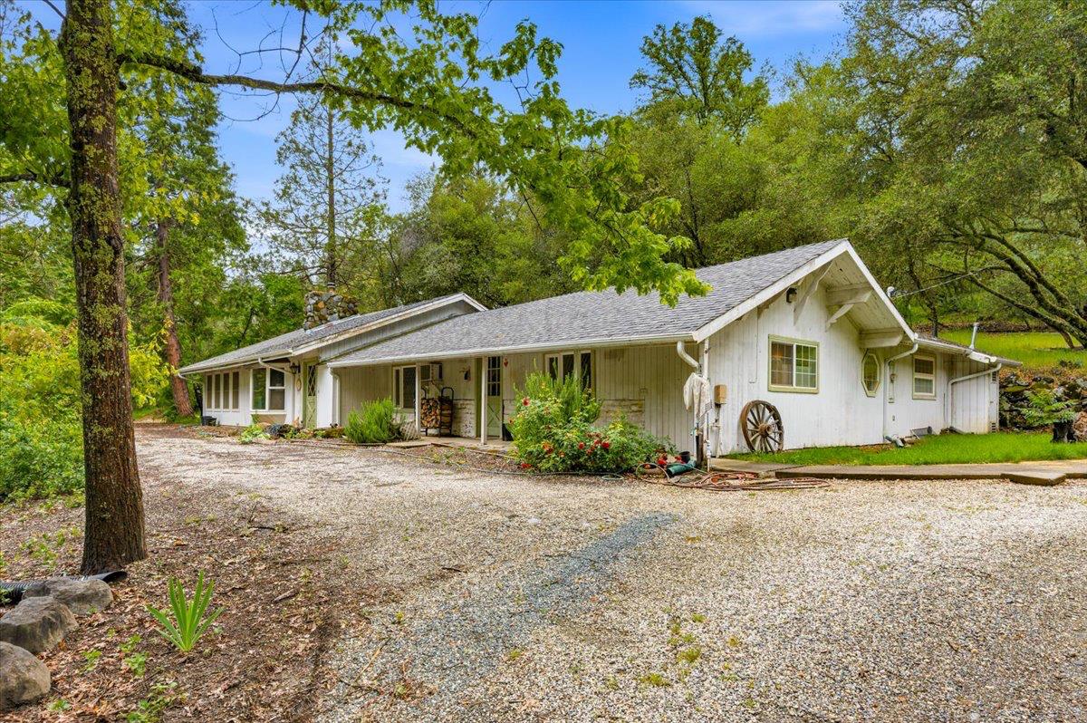10677 Lazy Valley Road Penn Valley, CA 95946 - Photo 33 of 65