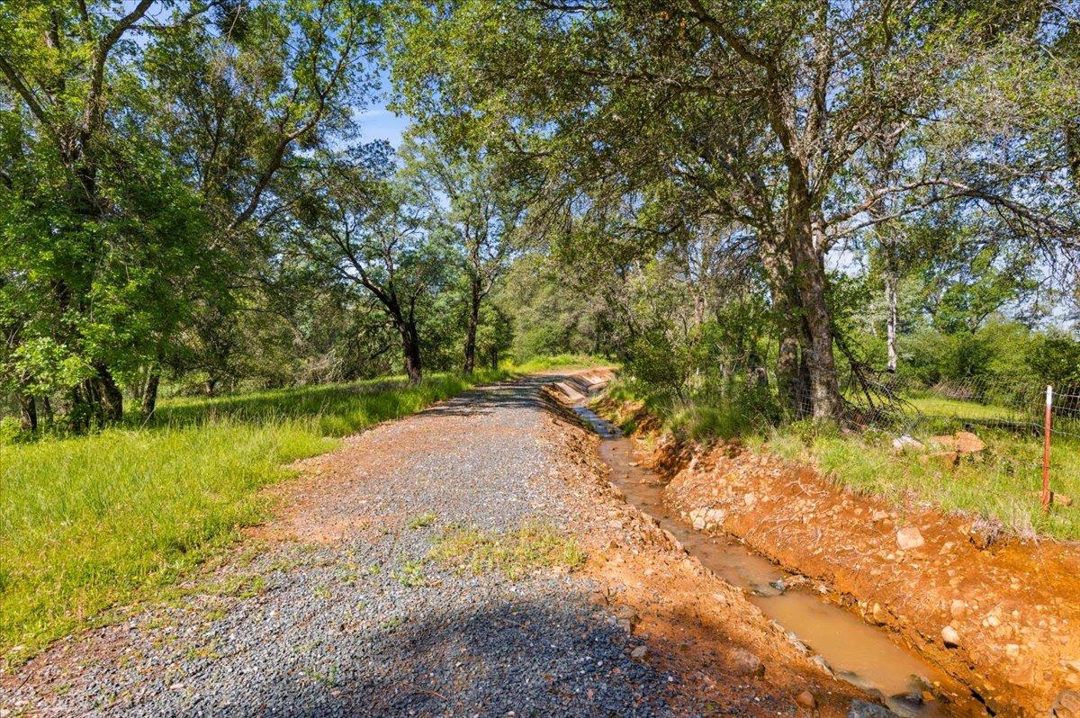 10677 Lazy Valley Road Penn Valley, CA 95946 - Photo 46 of 65