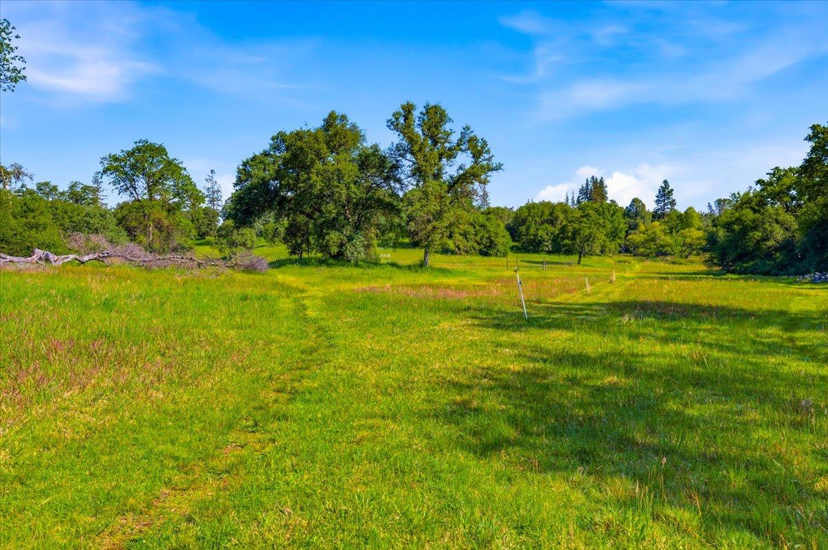10677 Lazy Valley Road Penn Valley, CA 95946 - Photo 48 of 65