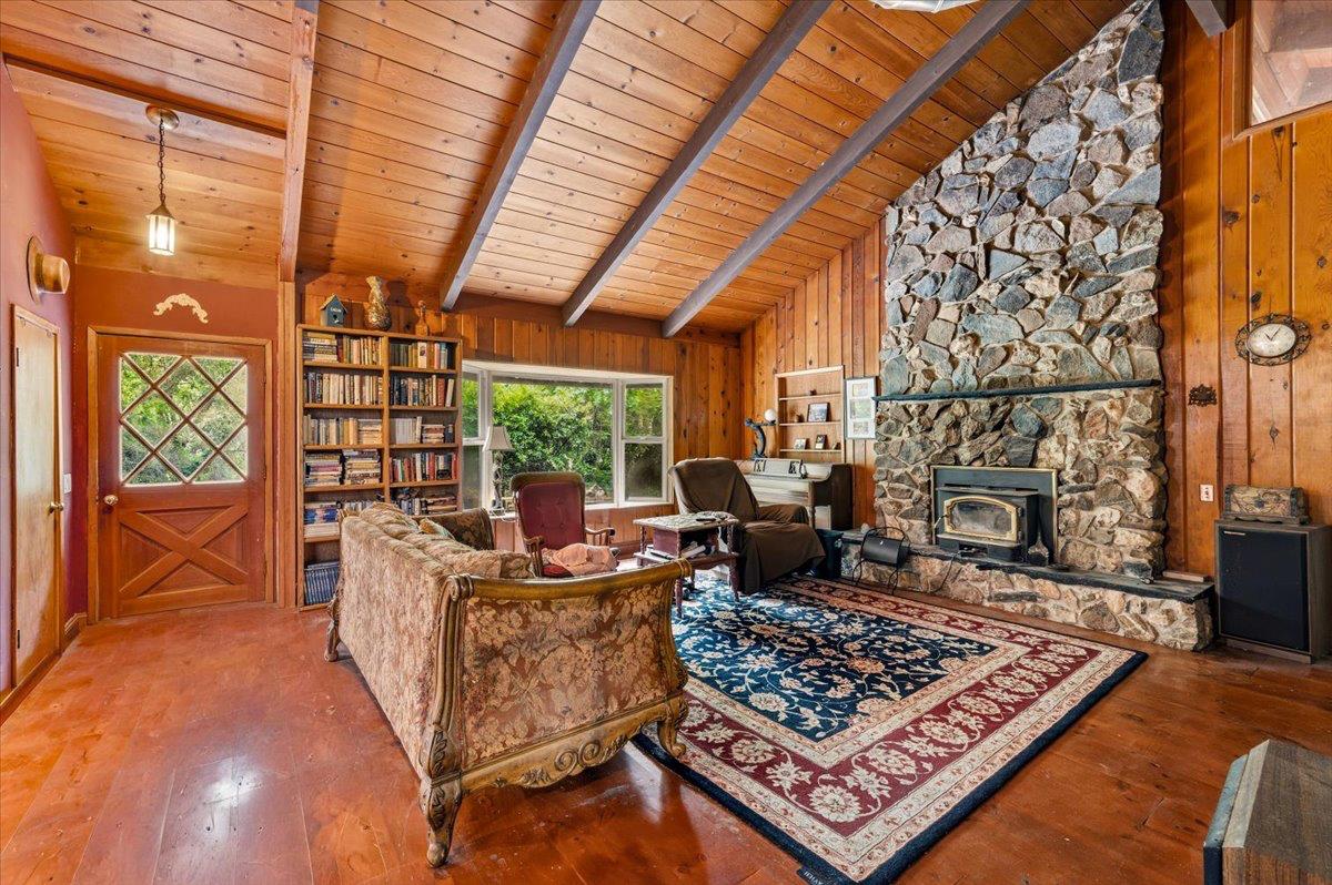 10677 Lazy Valley Road Penn Valley, CA 95946 - Photo 6 of 65