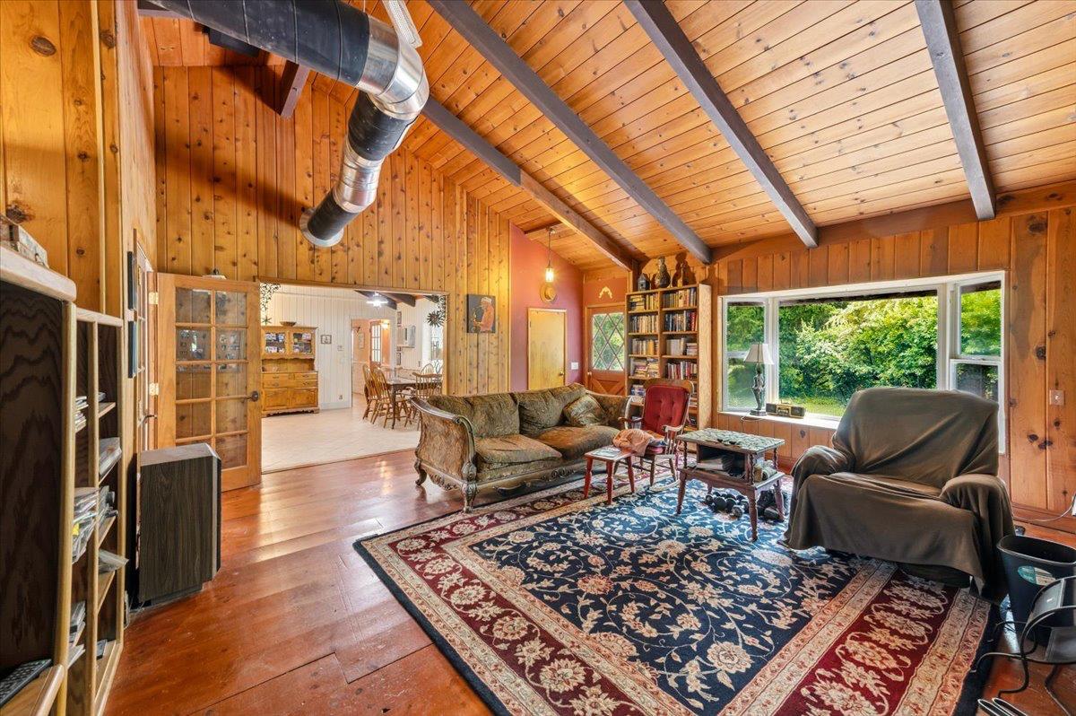 10677 Lazy Valley Road Penn Valley, CA 95946 - Photo 7 of 65