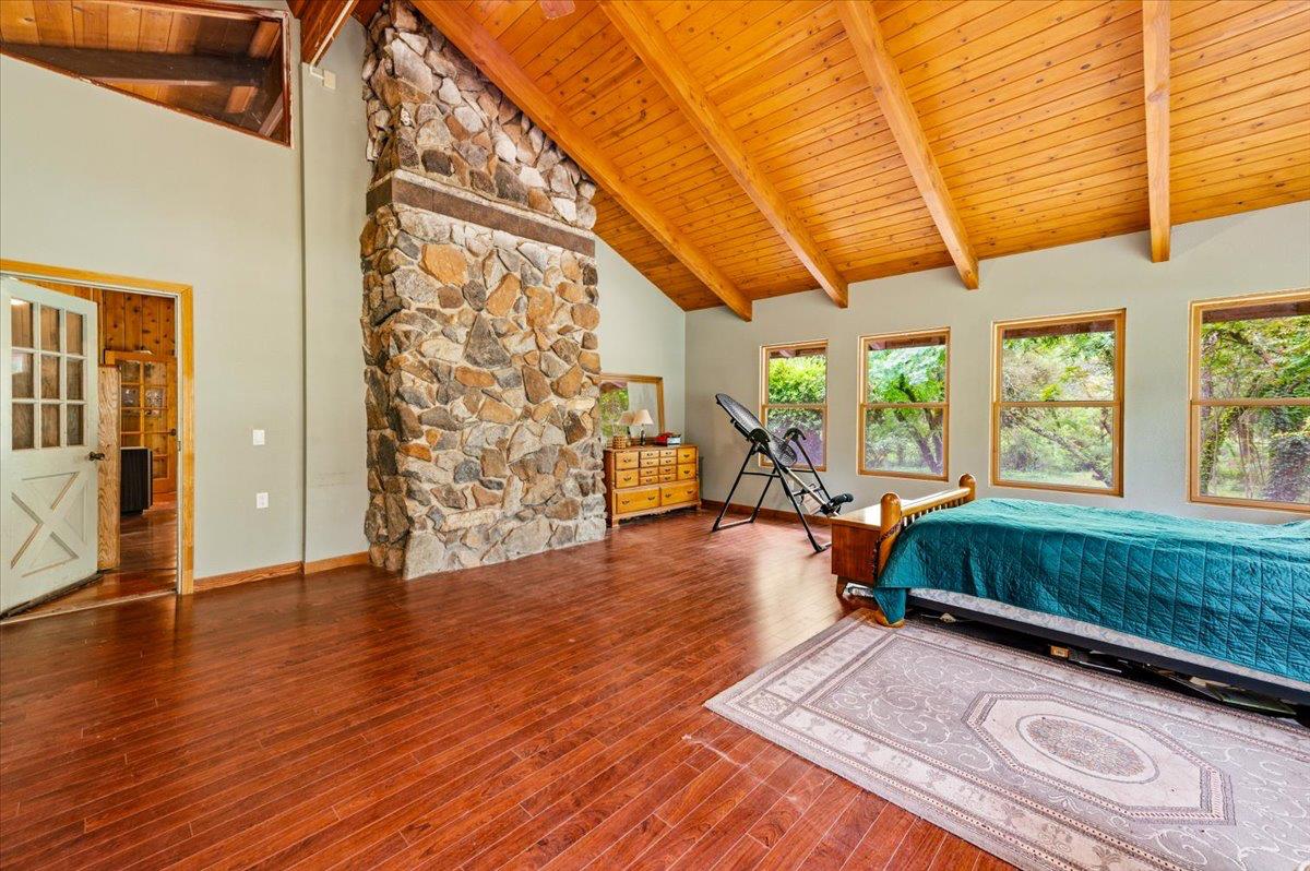 10677 Lazy Valley Road Penn Valley, CA 95946 - Photo 10 of 65