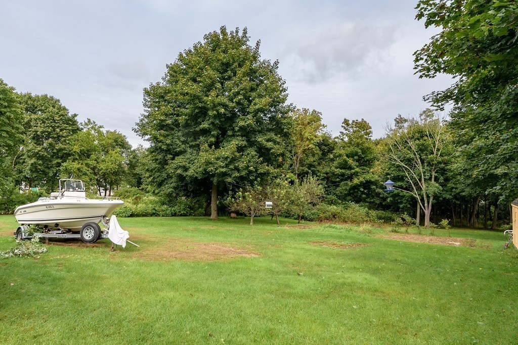 616 Boston Road Billerica, MA 01821 - Photo 11 of 14