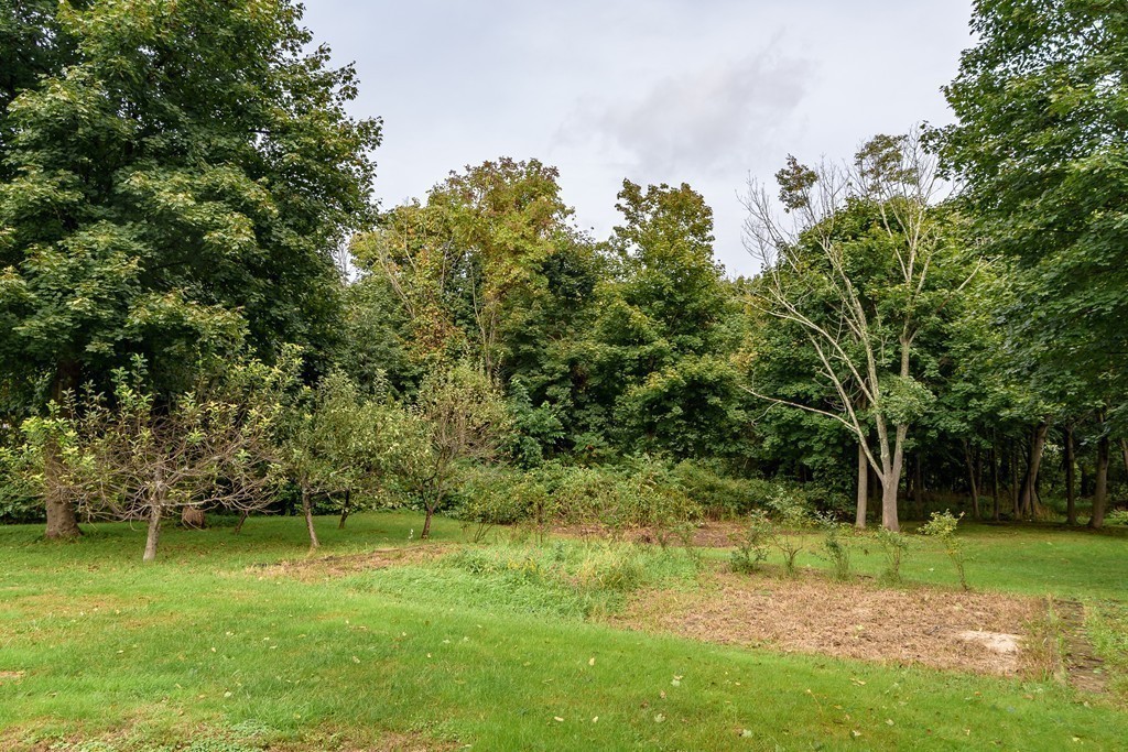 616 Boston Road Billerica, MA 01821 - Photo 10 of 14