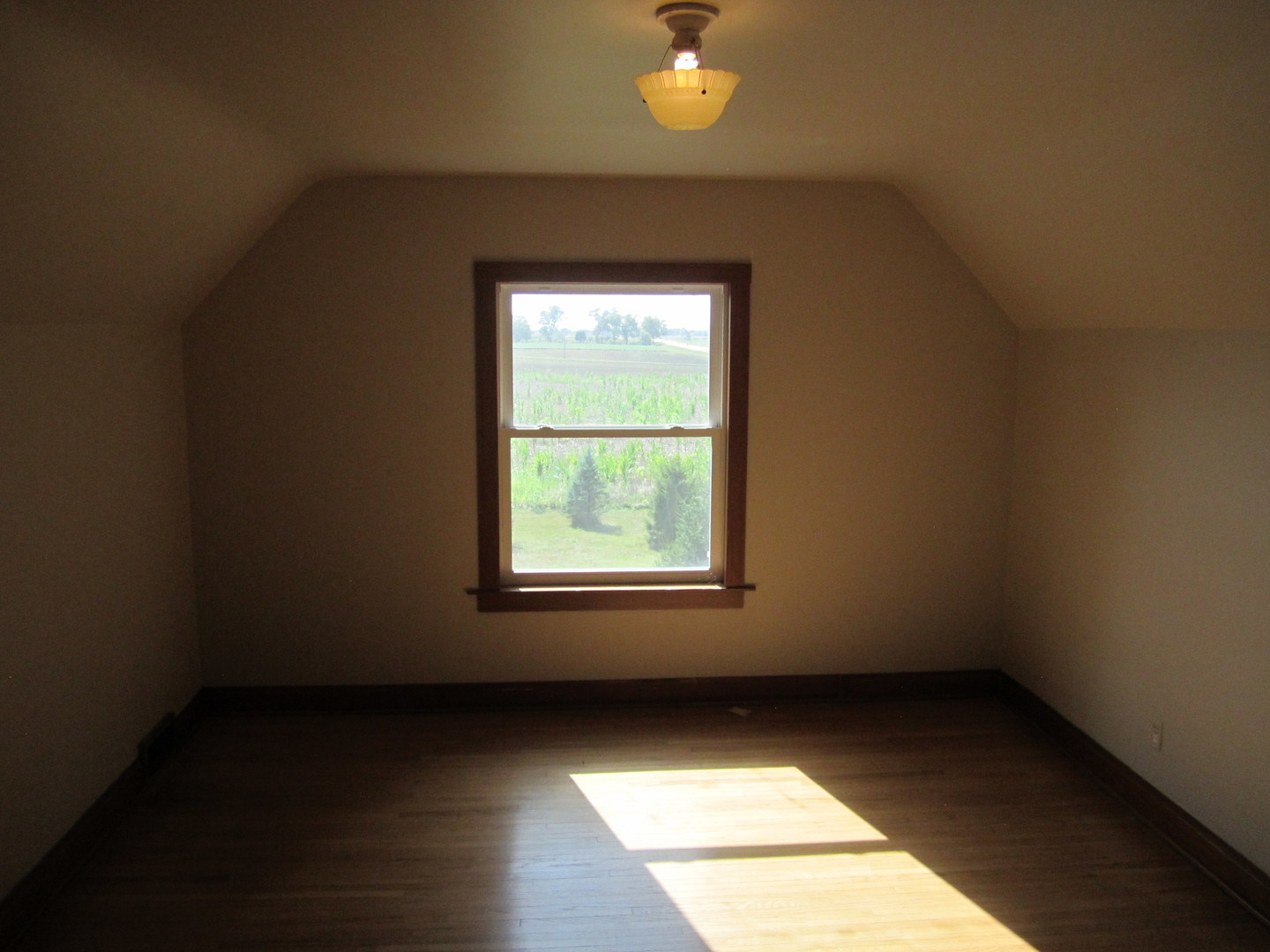 38 Highway Maple Park, IL 60151 - Photo 17 of 29 an empty room with a window