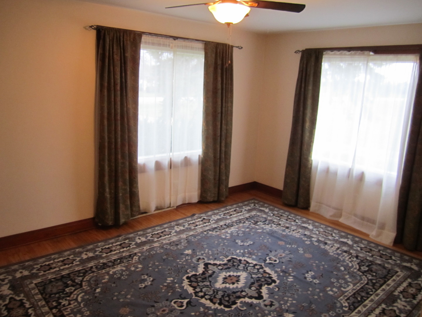 38 Highway Maple Park, IL 60151 - Photo 22 of 29 an empty room with windows