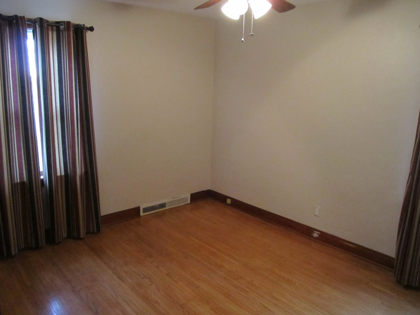 38 Highway Maple Park, IL 60151 - Photo 25 of 29 a view of a room with wooden floor and windows