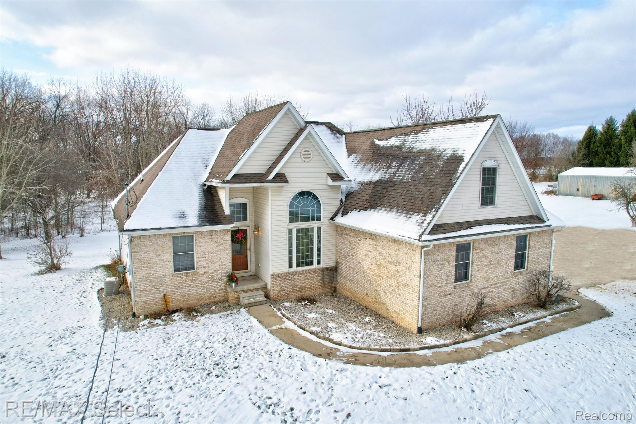 14088 North Hogan Road Linden, MI 48451 - Photo 1 of 33 Gallery Image 1