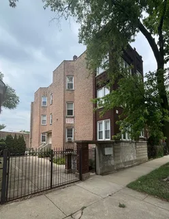 $1,200,000 | 1046 North Rockwell Street, Chicago, IL 60622