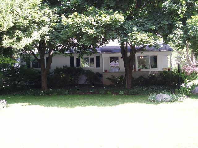2432 Nottingham Road Upper Arlington, OH 43221 - Photo 1 of 1