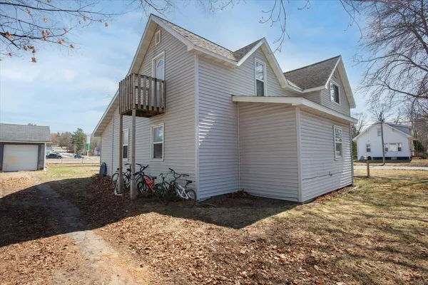 $215,000 | 1520 8th Street East, Menomonie, WI 54751