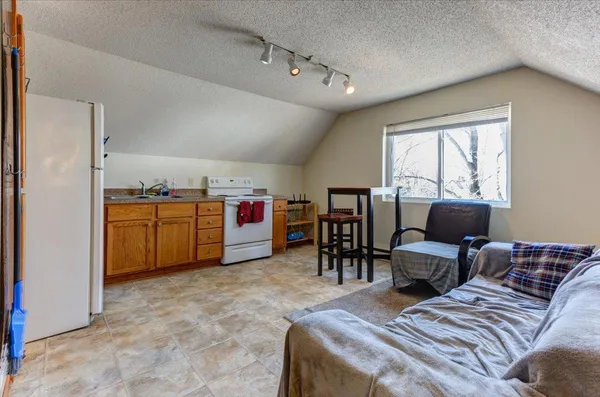 $215,000 | 1520 8th Street East, Menomonie, WI 54751