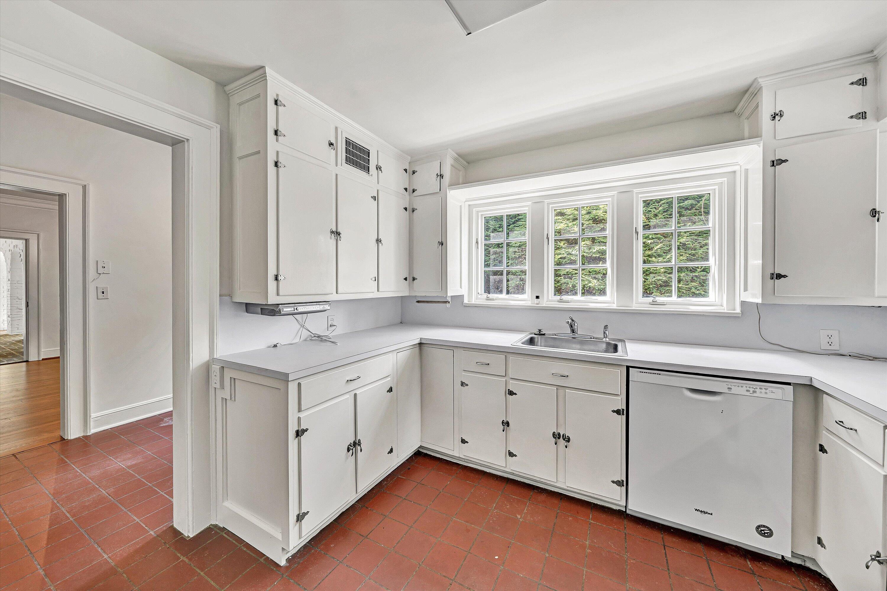 3625 Ridgewood Lane Southwest Roanoke, VA 24014 - Photo 27 of 82 28-DSC00439