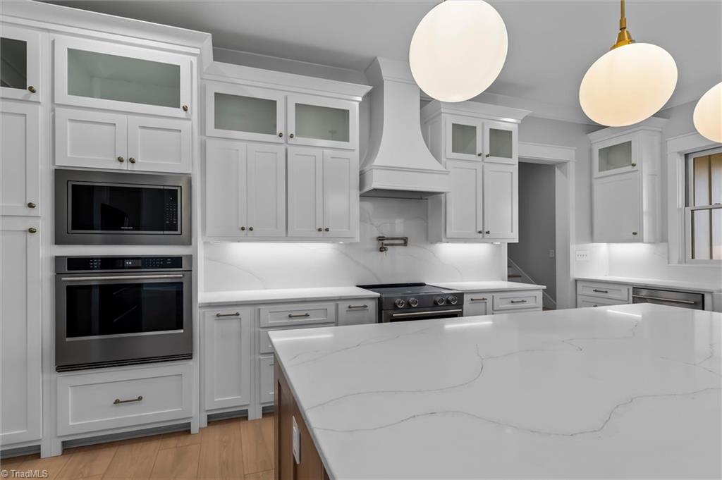 765 Golf Course Road Pilot Mountain, NC 27041 - Photo 13 of 50