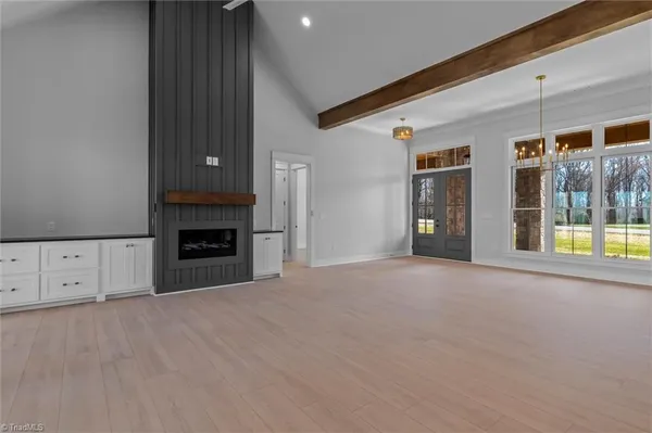 $899,000 | 765 Golf Course Road, Pilot Mountain, NC 27041
