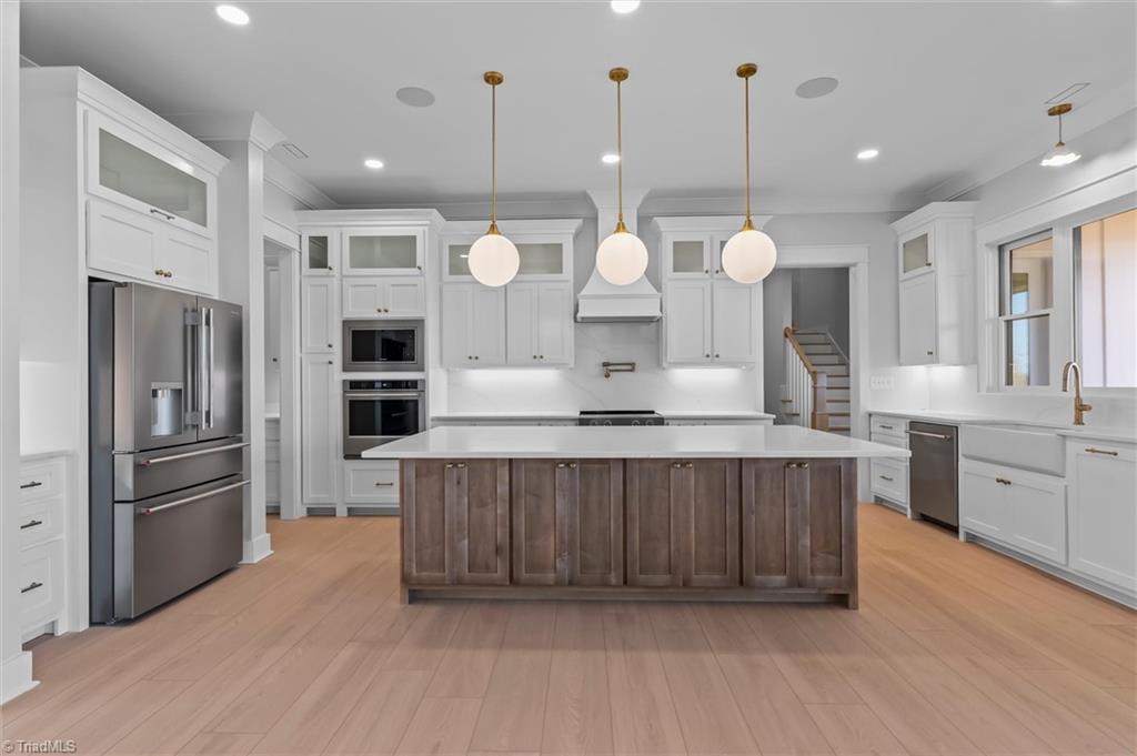 765 Golf Course Road Pilot Mountain, NC 27041 - Photo 9 of 50