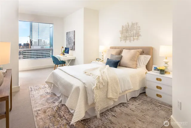 $1,095,000 | 737 Olive Way, Unit 2905, Seattle, WA 98101