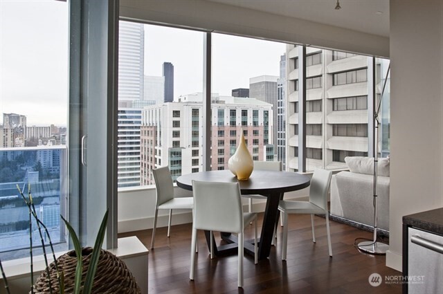 737 Olive Way, Unit 2905 Seattle, WA 98101 - Photo 26 of 33