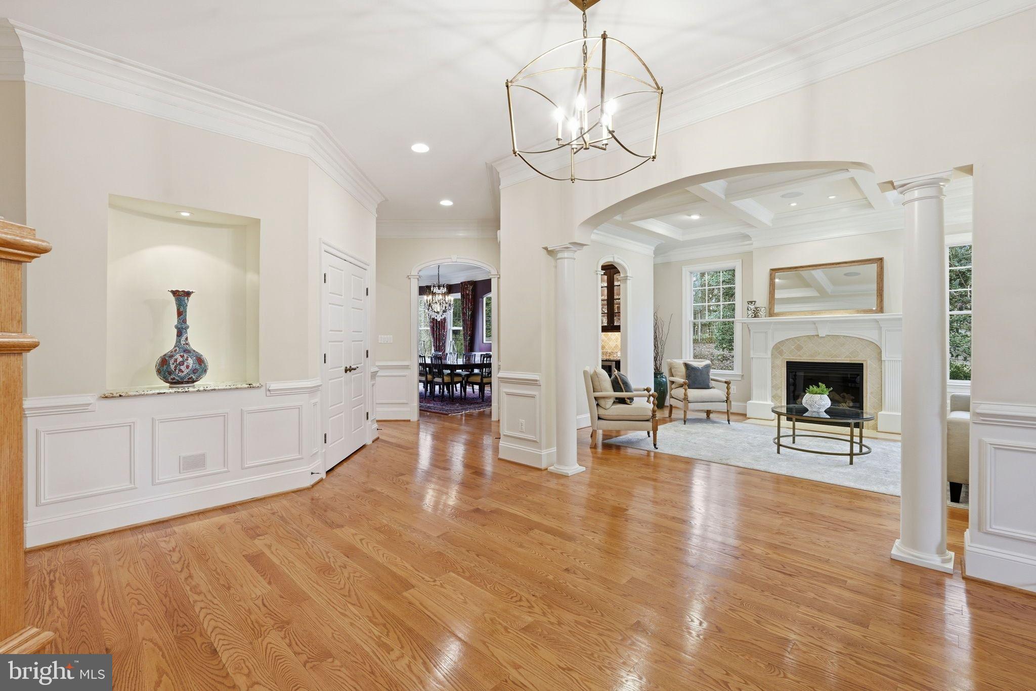 1889 Virginia Avenue McLean, VA 22101 - Photo 3 of 42