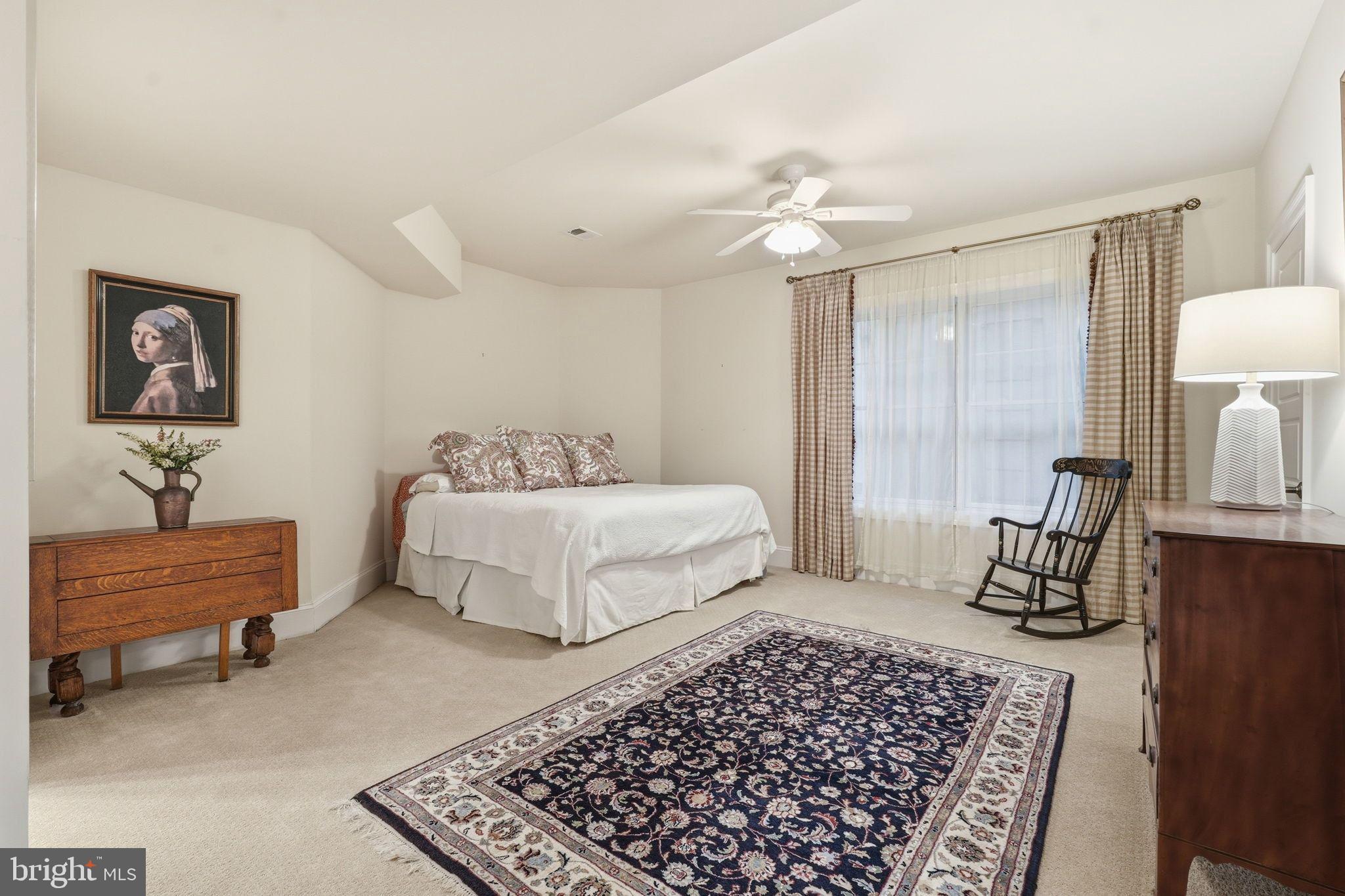 1889 Virginia Avenue McLean, VA 22101 - Photo 34 of 42