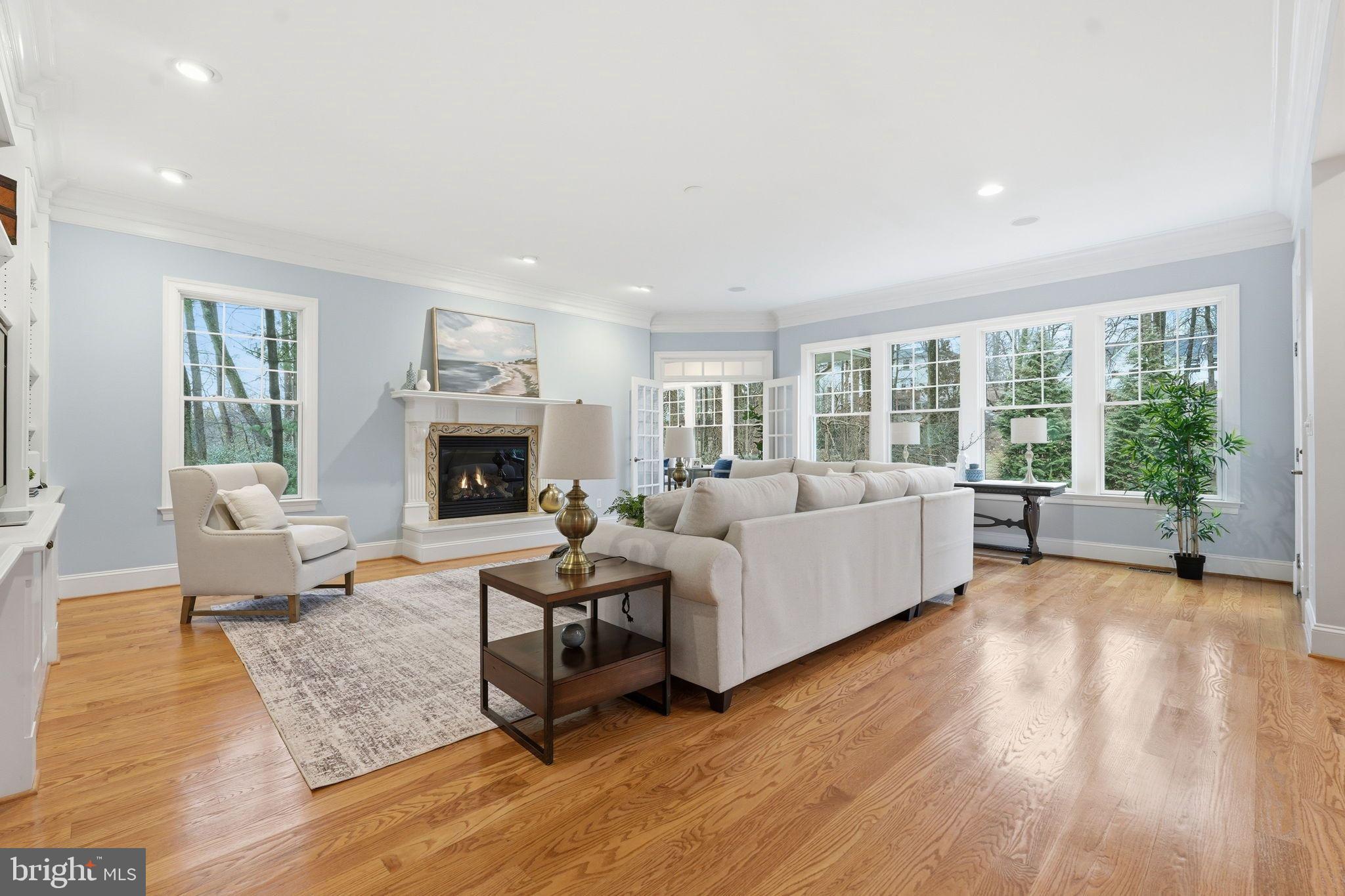 1889 Virginia Avenue McLean, VA 22101 - Photo 8 of 42