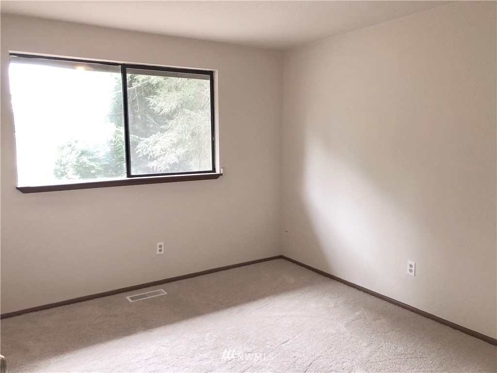 2519 191st Street Southeast Bothell, WA 98012 - Photo 14 of 25