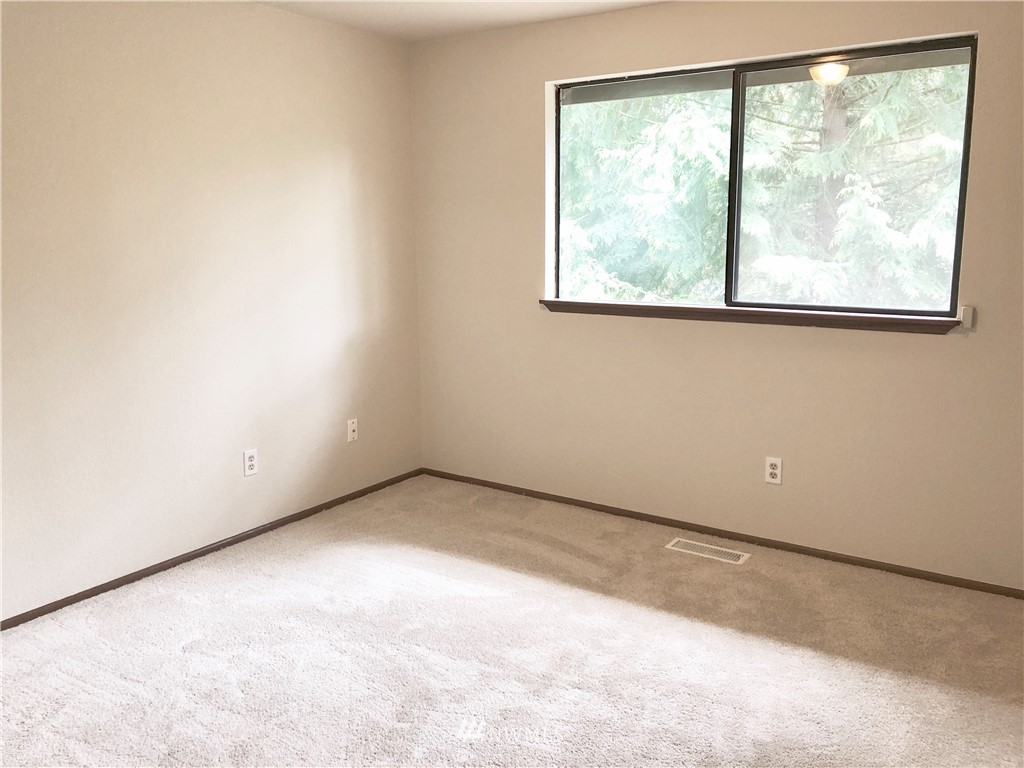 2519 191st Street Southeast Bothell, WA 98012 - Photo 15 of 25