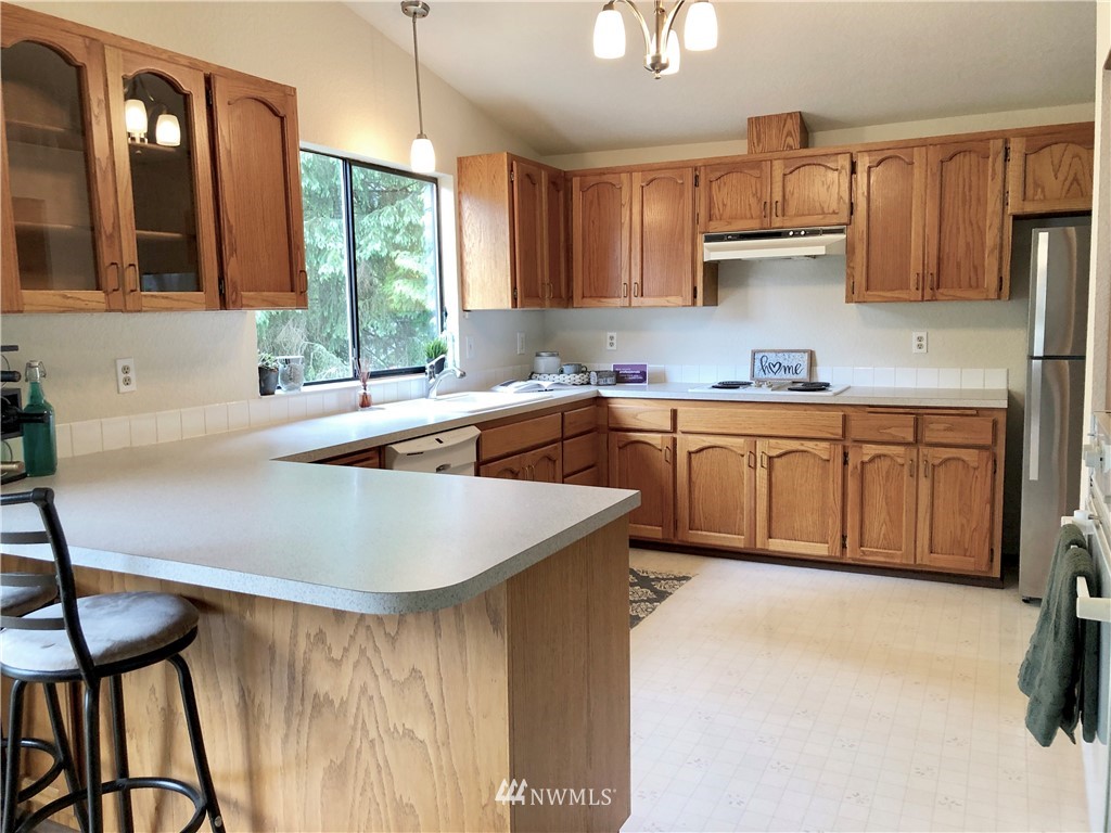 2519 191st Street Southeast Bothell, WA 98012 - Photo 7 of 25