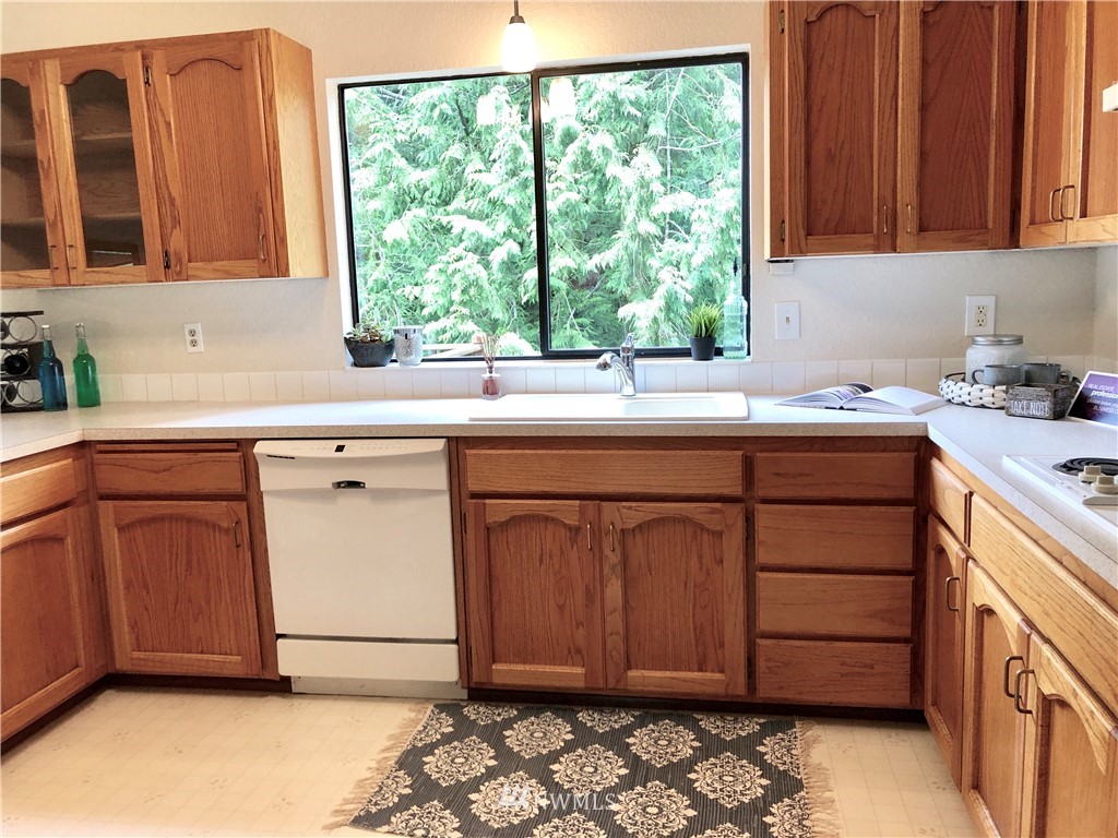 2519 191st Street Southeast Bothell, WA 98012 - Photo 8 of 25