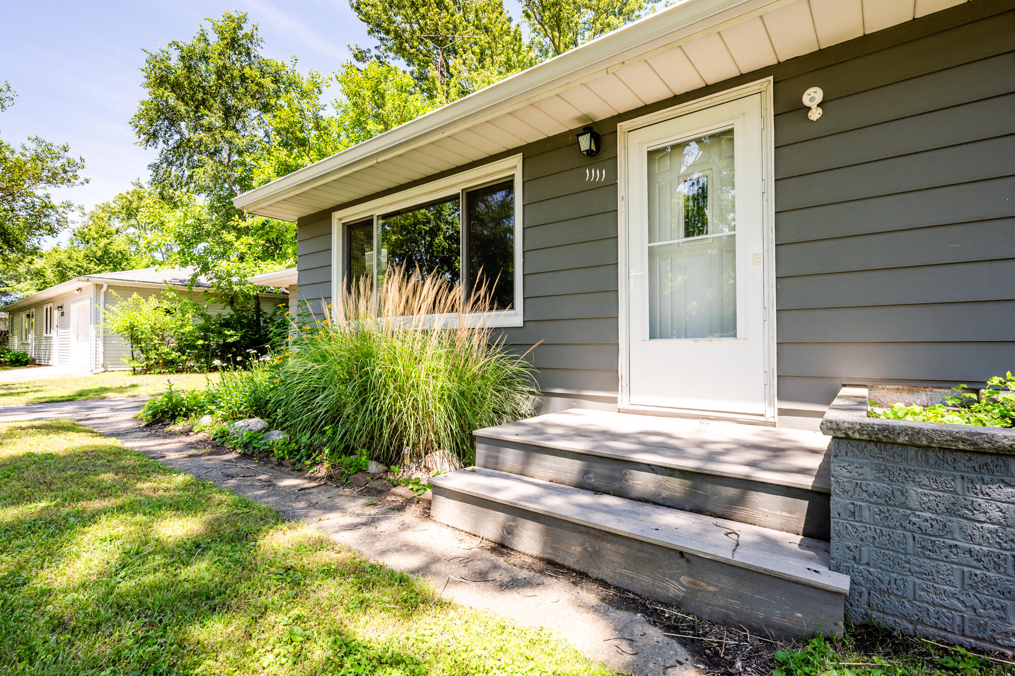 1111 Wedgewood Road St. Joseph, MI 49085 - Photo 3 of 33 Wedgewood-129