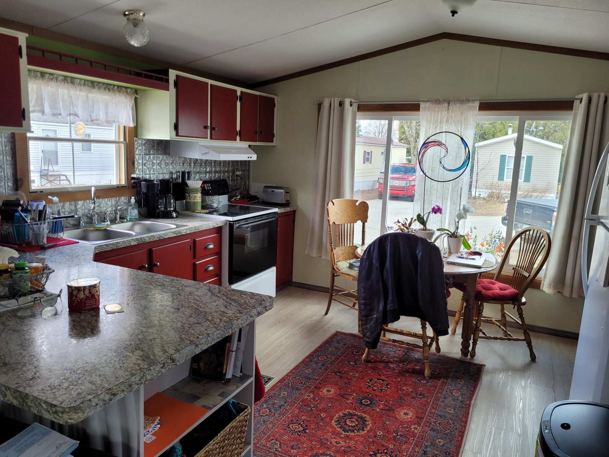 48 1st Street Colchester, VT 05446 - Photo 4 of 10