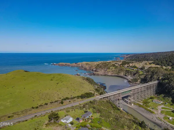 $6,995,000 | 3400 Highway 1, Albion, CA 95410