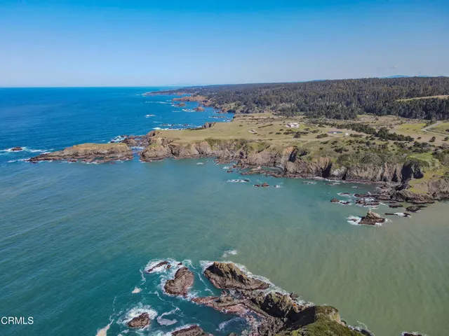 $6,995,000 | 3400 Highway 1, Albion, CA 95410