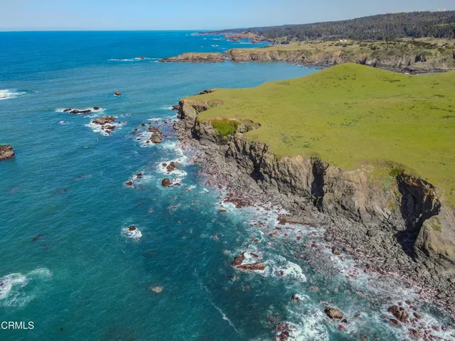 $6,995,000 | 3400 Highway 1, Albion, CA 95410