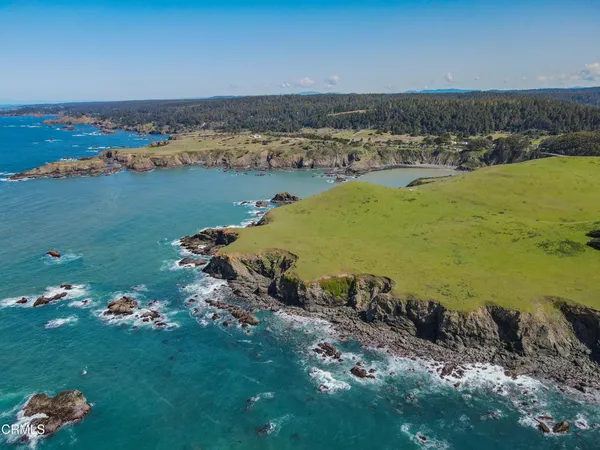 $6,995,000 | 3400 Highway 1, Albion, CA 95410